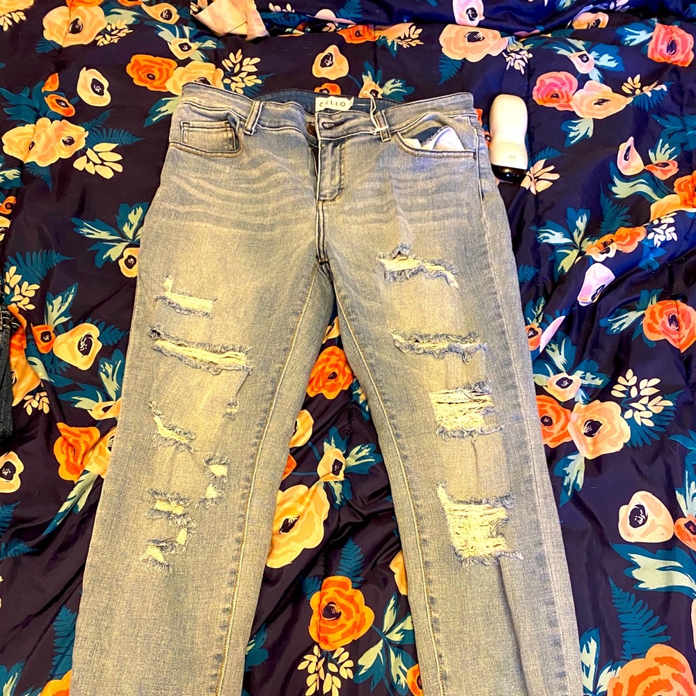 Cello size 13 skinny destructive Jean brand  nwot